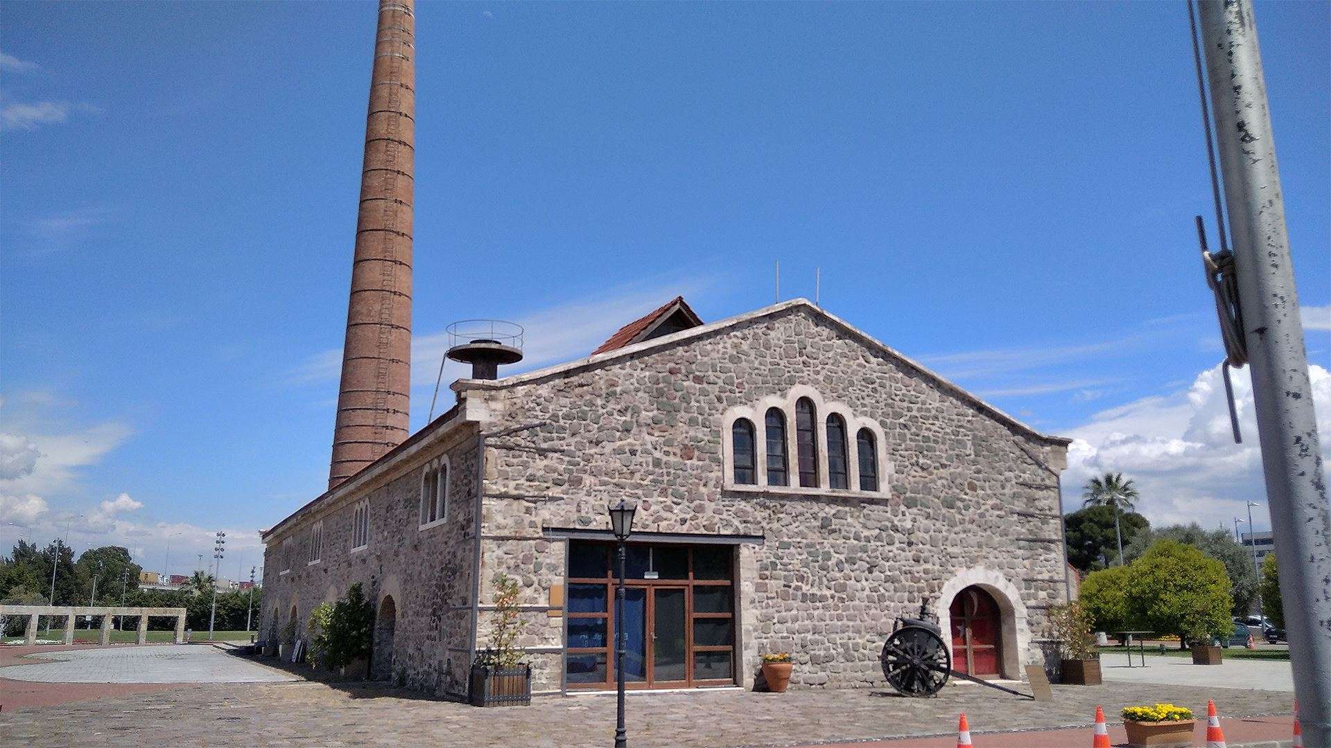 Alsancak Tarihi Havagazı Fabrikası - İzmir