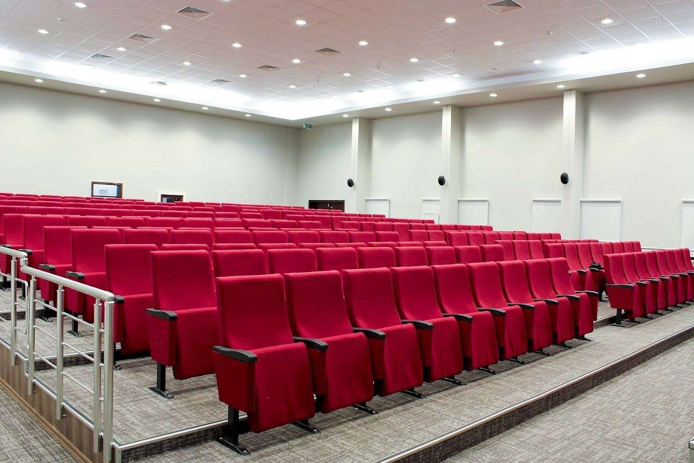 Kadıköy Eğitim Sahnesi