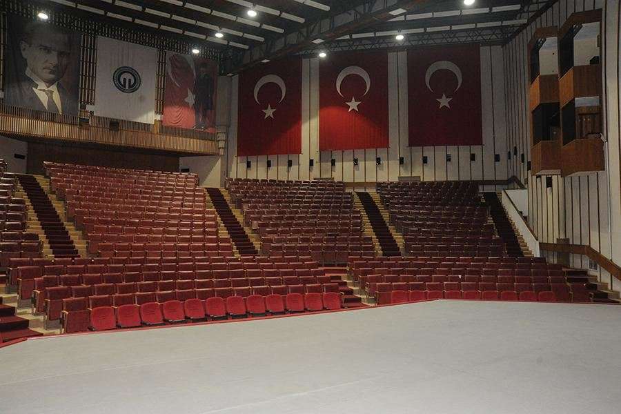 KTÜ Akm Salonu - Trabzon