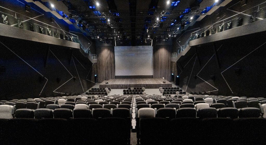 İstinyeArt %100 Performans Arena