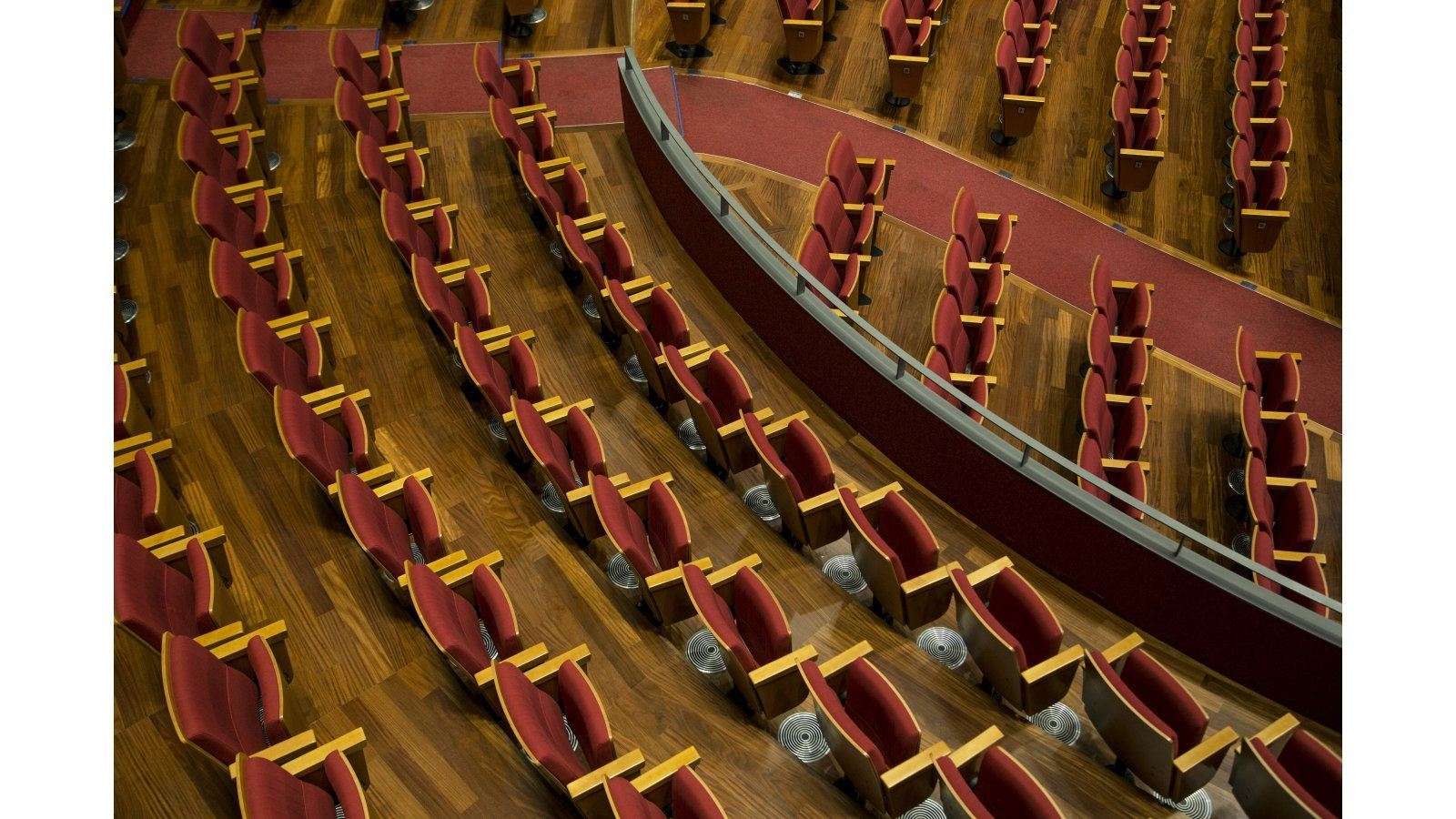 Zorlu PSM - Turkcell Sahnesi - İstanbul