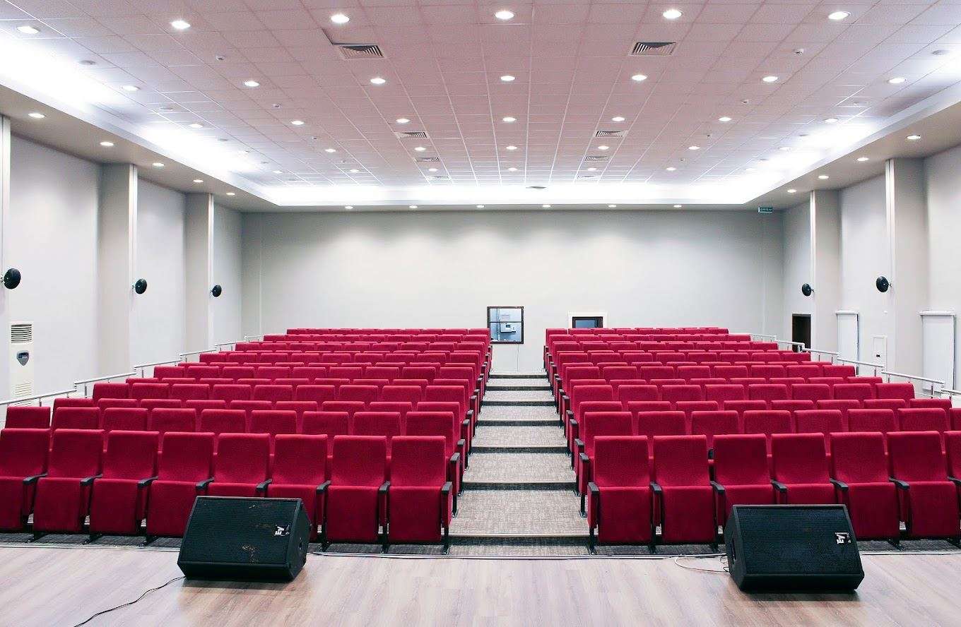 Kadıköy Eğitim Sahnesi