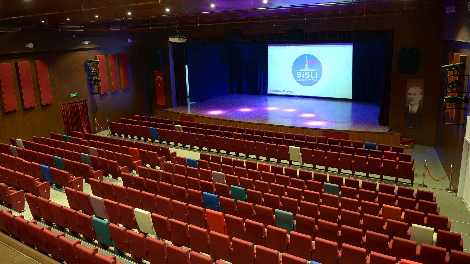 Cemil Candaş Kent Kültür Merkezi