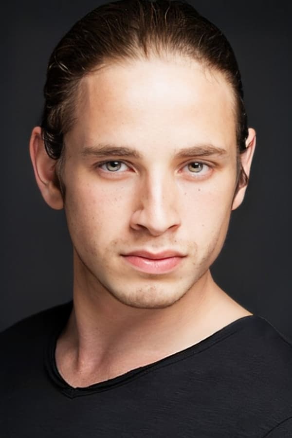 Cem Yiğit Üzümoğlu 