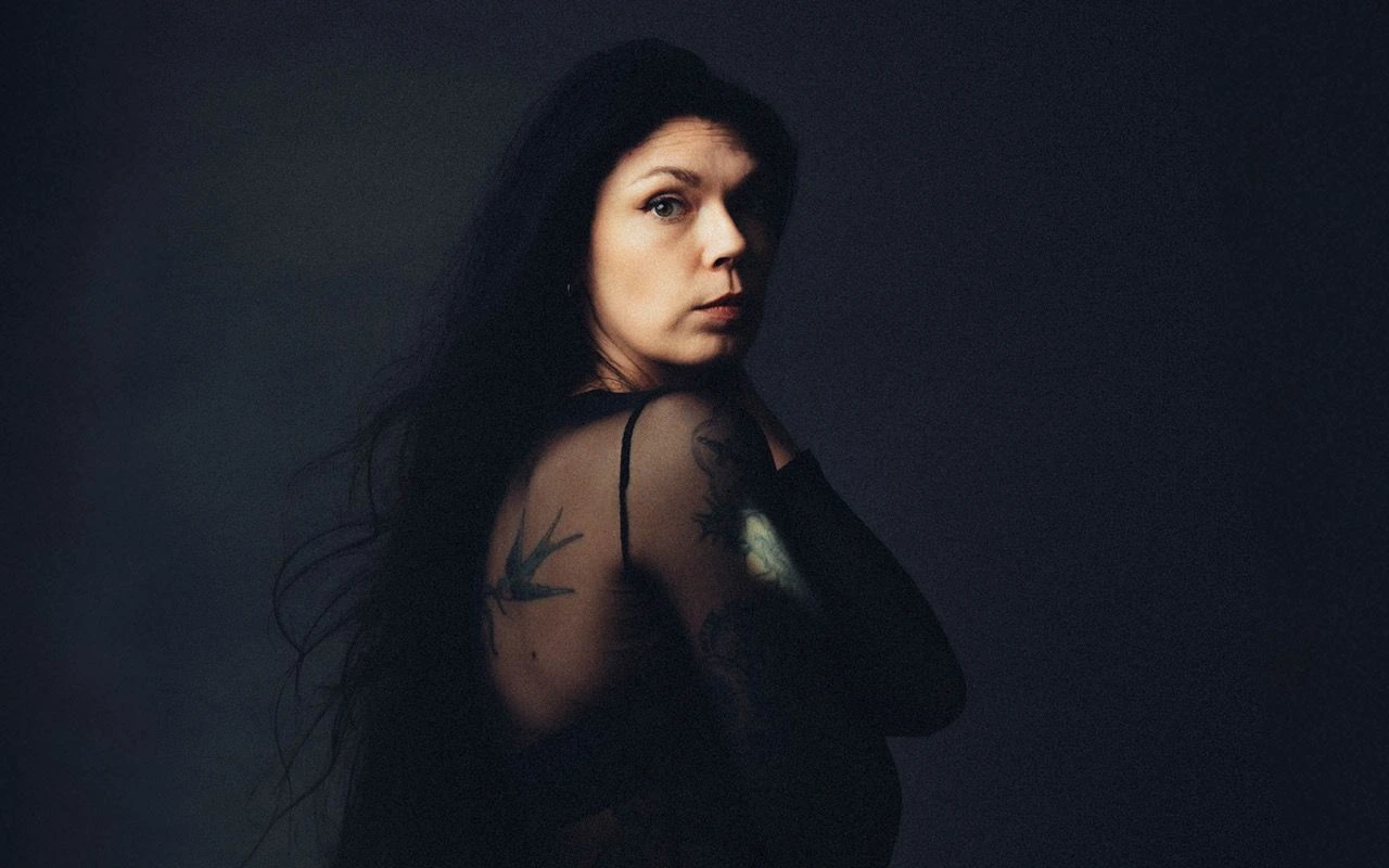 %100 Müzik Sunar: A.A. Williams