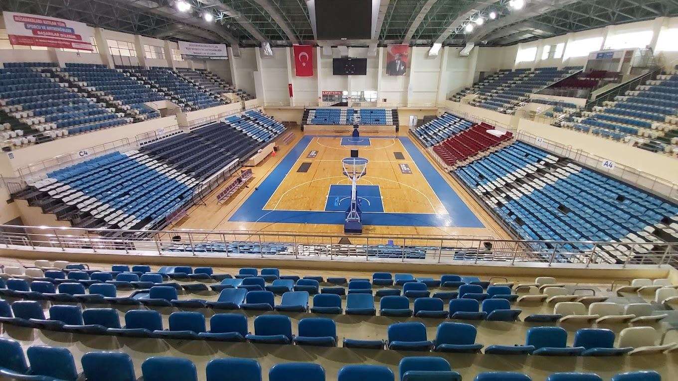 Serdivan Kapalı Spor Salonu