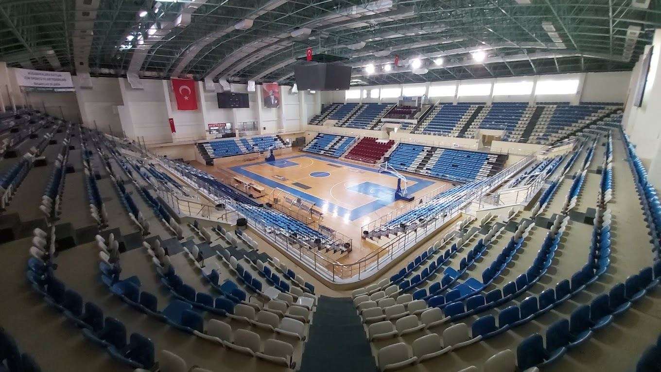 Serdivan Kapalı Spor Salonu