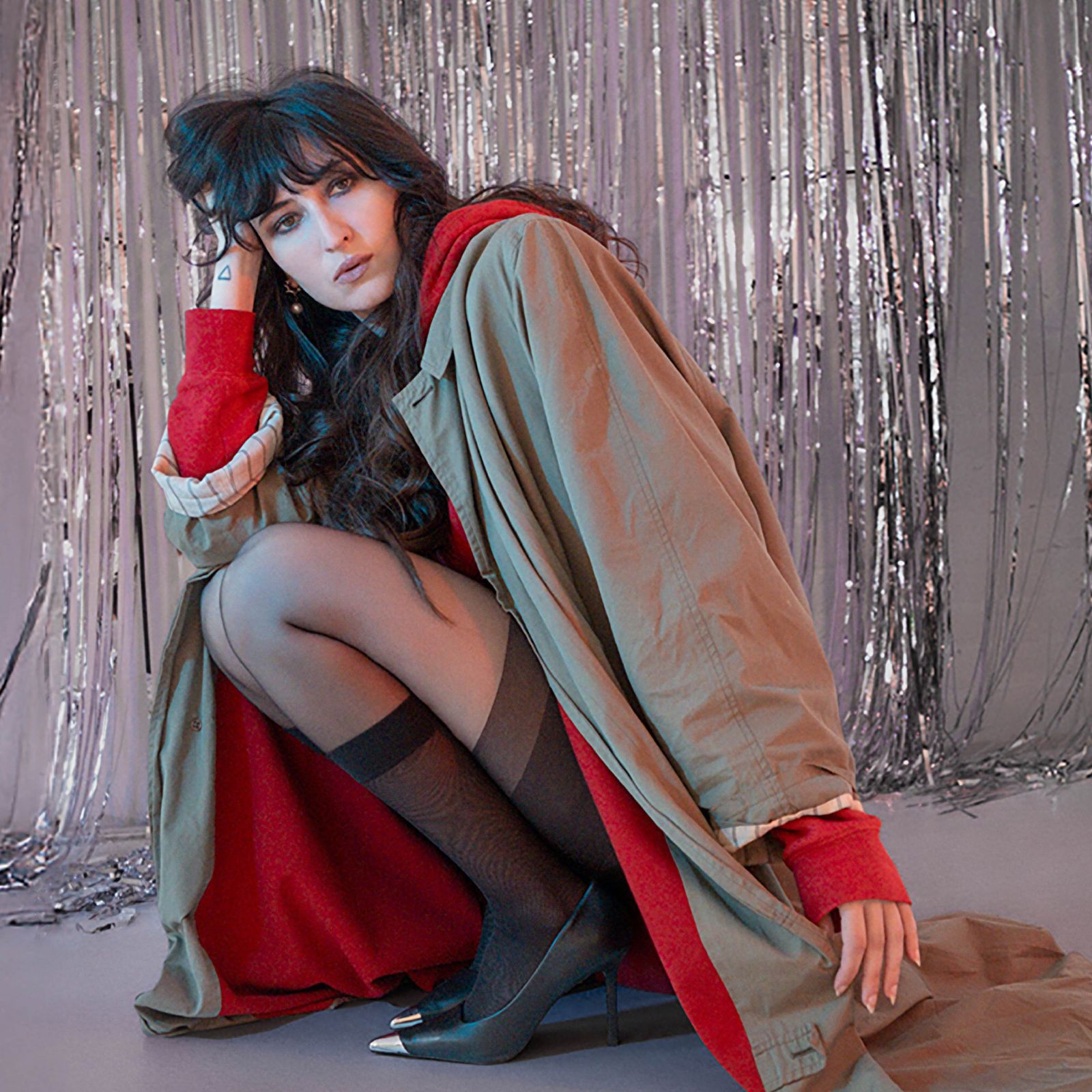 %100 Müzik Sunar: Tempers