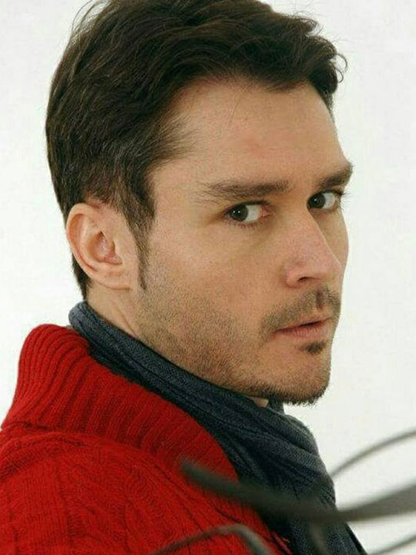 Emre Yaşa 