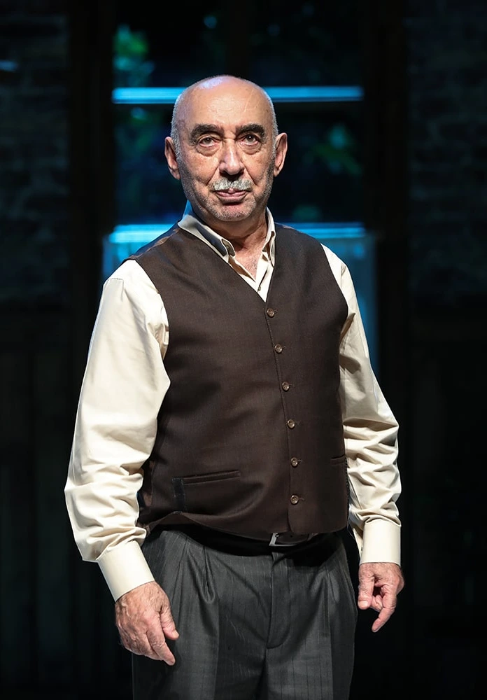 şener şen