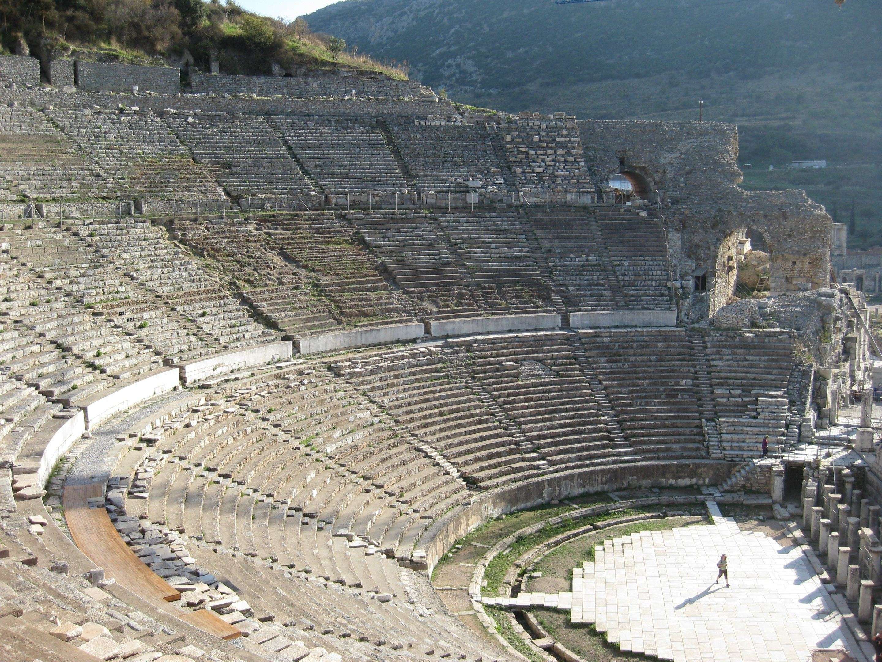 Efes Antik Tiyatro