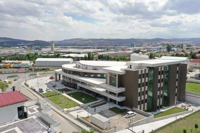 Muhsin Yazıcıoğlu Kültür Merkezi, Sivas