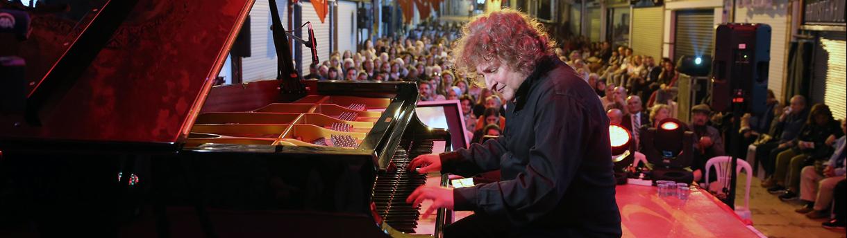 Tuluyhan Uğurlu Dokuz Altın Kentin Anahtarı Piyano Resitali