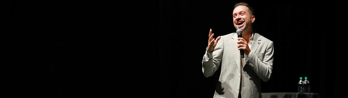 Kaan Sekban Stand Up