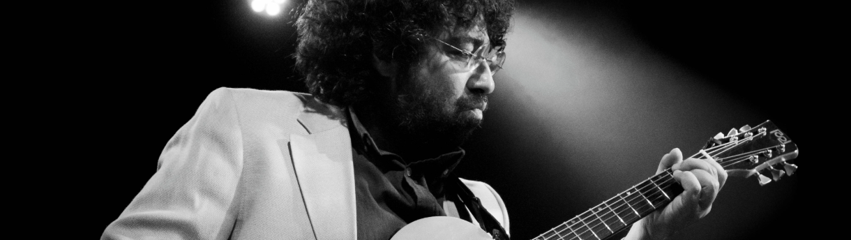 Bora Çeliker Quartet feat İmer Demirer & Ateş Tezer