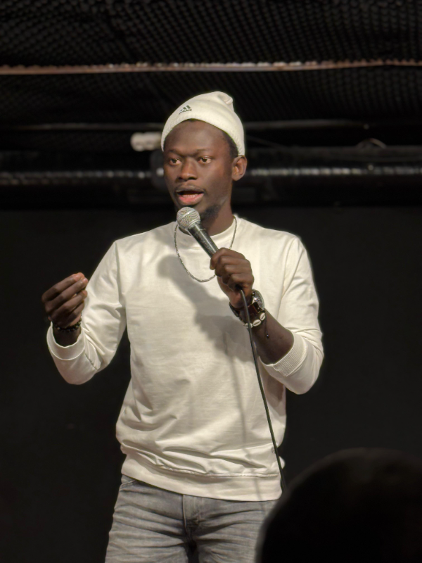 Musti Kusti Kara Mizah