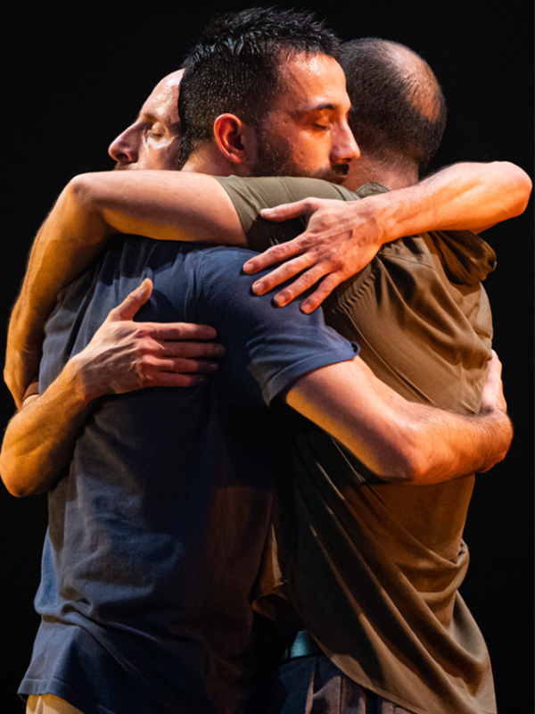 "Biz" Çağdaş Dans ve Canlı Müzik