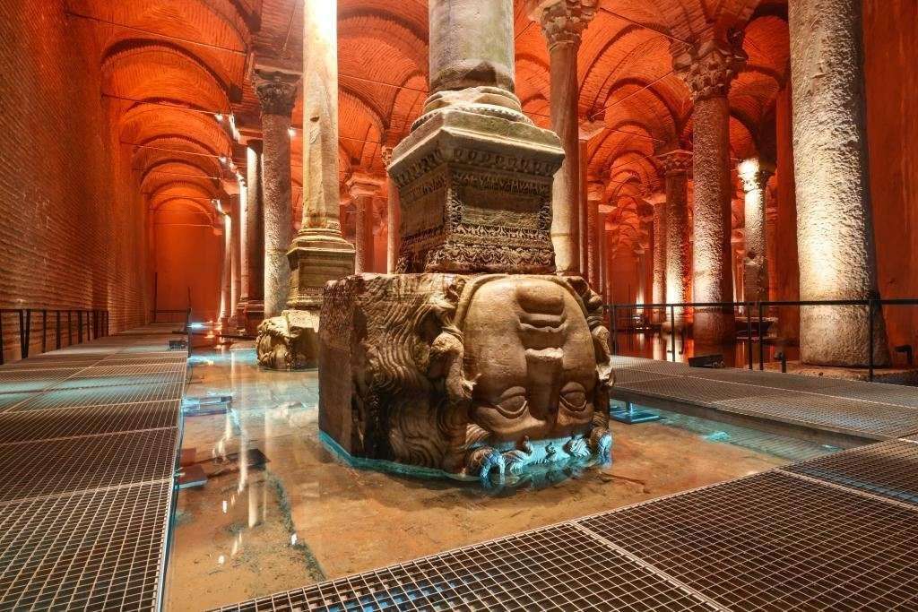 Yerebatan Sarnıcı | The Basilica Cistern