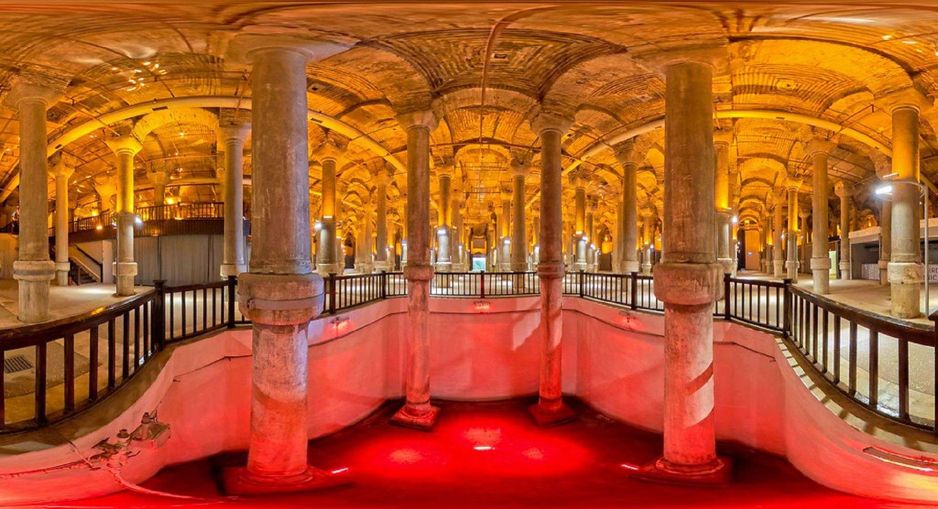 Binbirdirek Sarnıcı | Cistern of Philoxenos