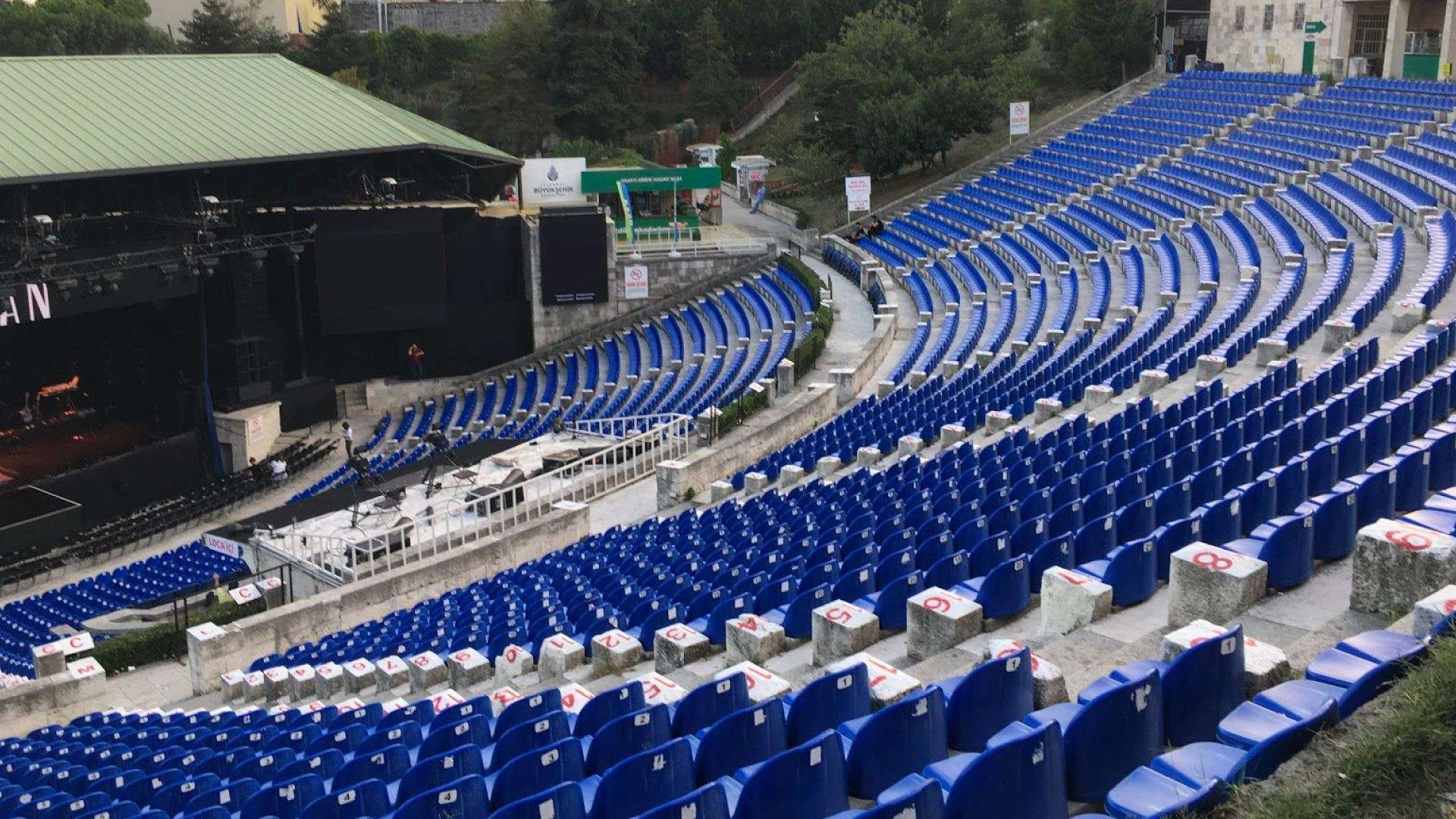Harbiye Cemil Topuzlu Açıkhava Tiyatrosu