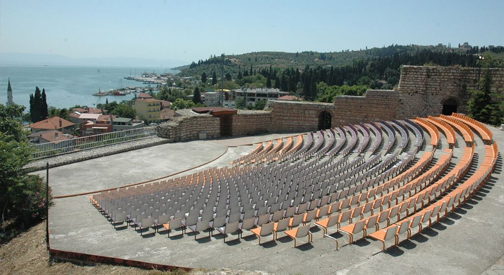 Derince Gösteri Merkezi