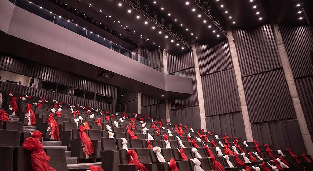 Antalya Türkan Şoray Kültür Merkezi