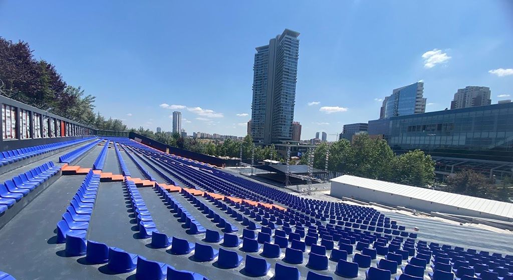 Oran Açıkhava Sahnesi