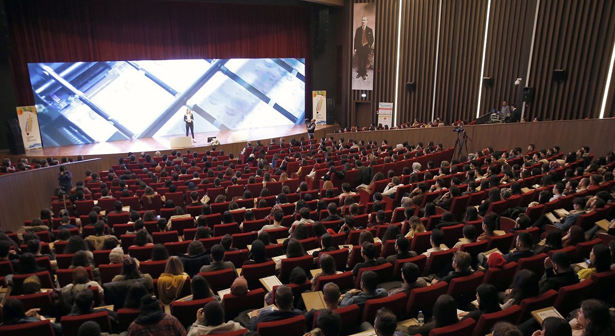 Eskişehir Vehbi Koç Kongre Merkezi