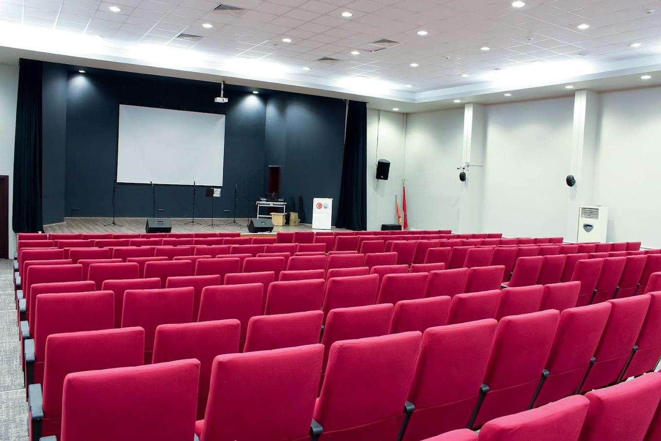 Kadıköy Eğitim Sahnesi