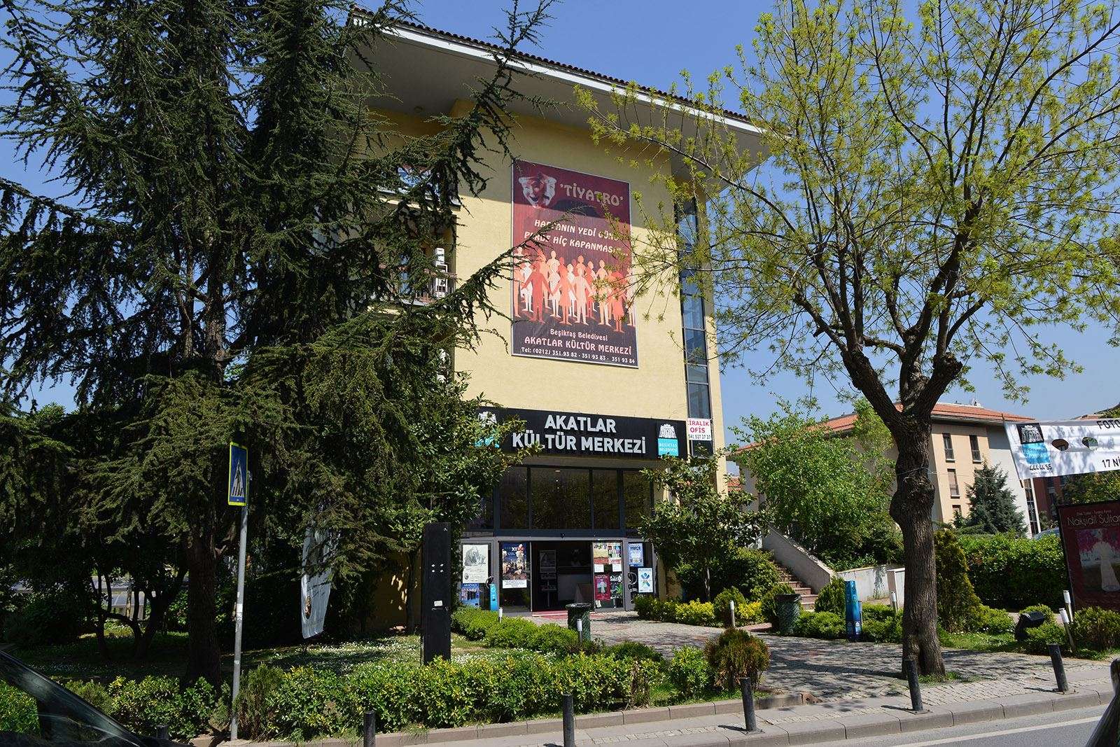 Beşiktaş Belediyesi Akatlar Kültür Merkezi