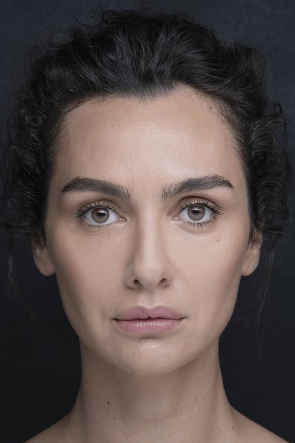 birce akalay
