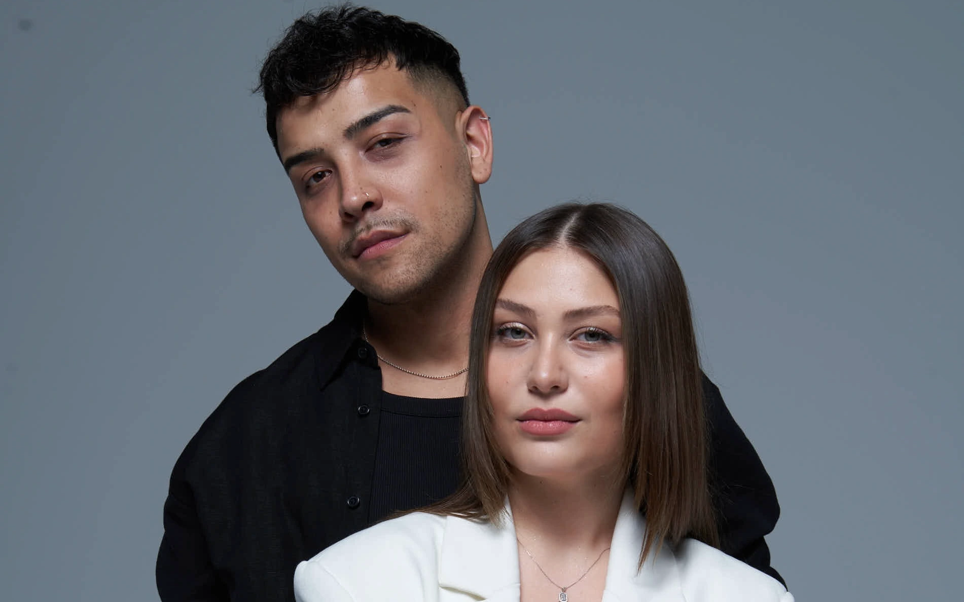 Sıla Şahin & Samet Kardeşler