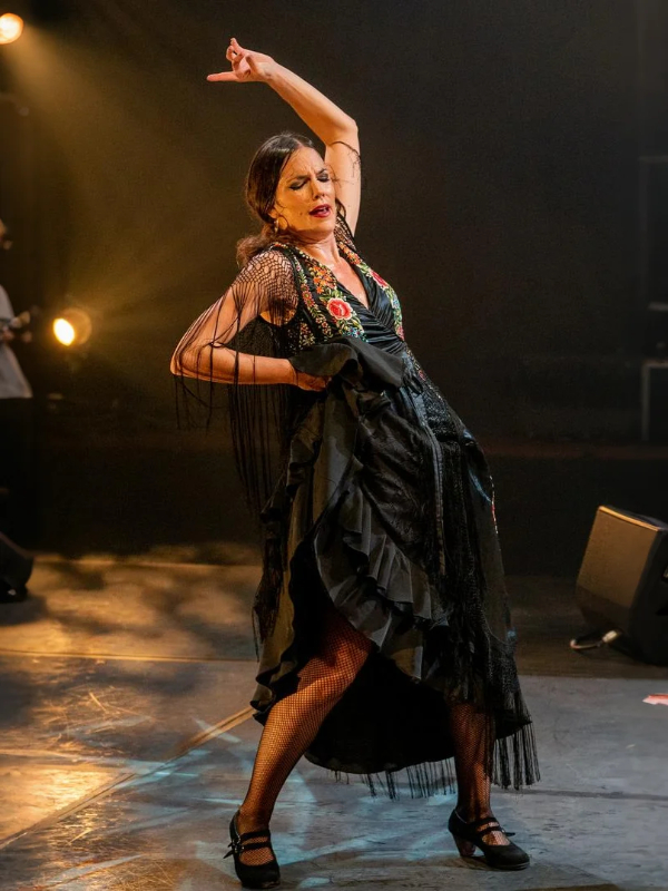 "Emuná" Cristina Aguilera Flamenko Dans Gösterisi