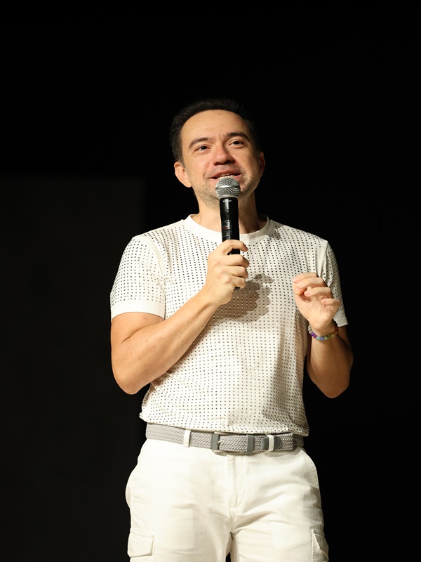 Kaan Sekban Stand Up