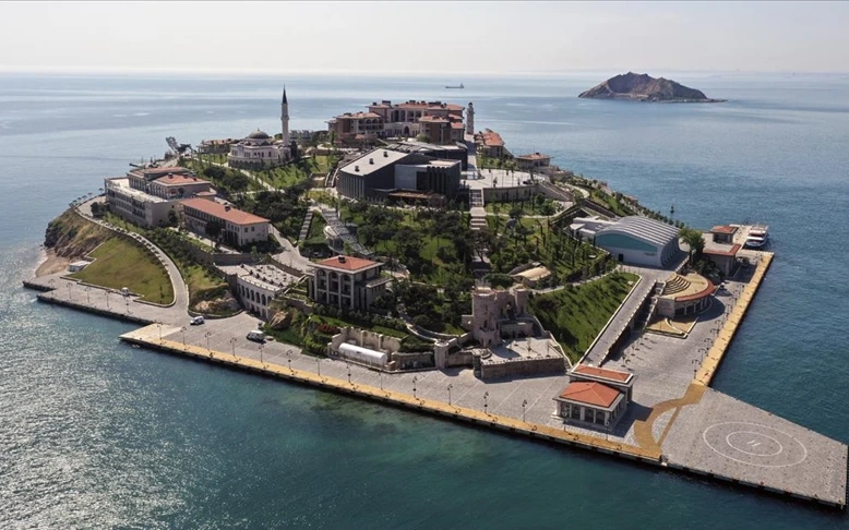 Demokrasi ve Özgürlükler Adası