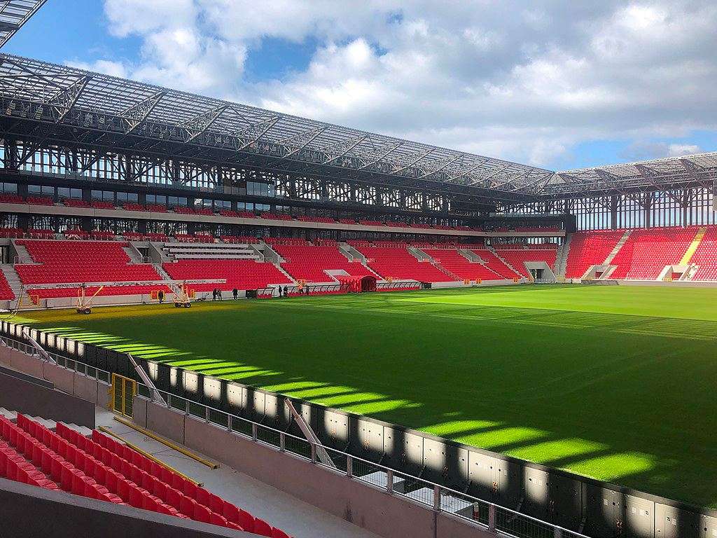 Göztepe Gürsel Aksel Spor ve Sağlıklı Yaşam Merkezi - İzmir